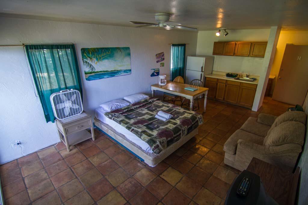 Backpackers Vacation Inn And Plantation Village Pupukea Exterior foto